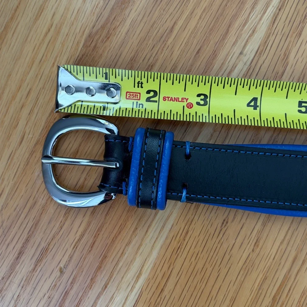 Noble Outfitters leather belt size XS Snaffle/horse bit